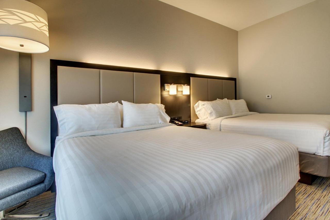 Holiday Inn Express & Suites Charleston Ne Mt Pleasant Us17 By Ihg Mount Pleasant Exteriér fotografie