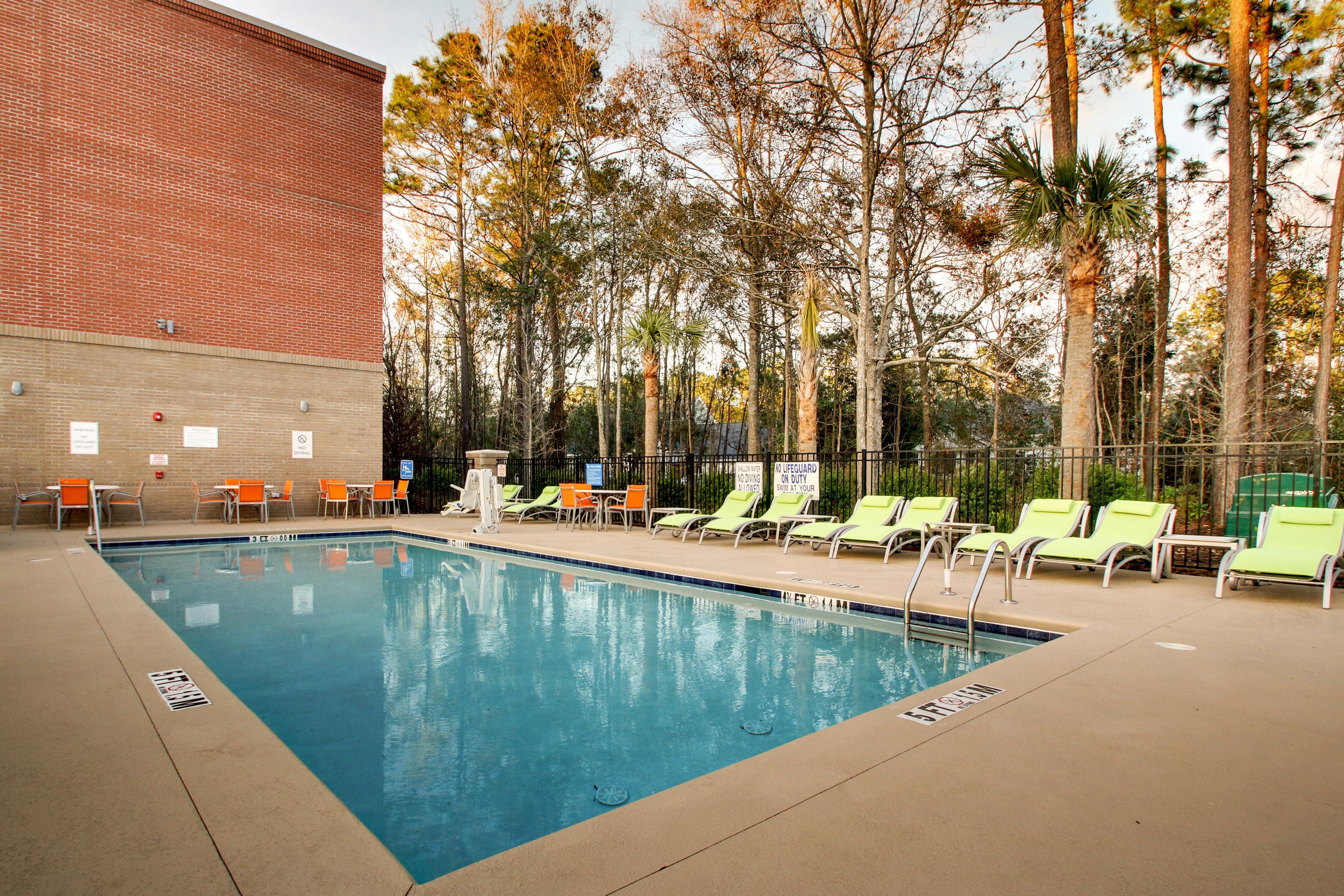 Holiday Inn Express & Suites Charleston Ne Mt Pleasant Us17 By Ihg Mount Pleasant Exteriér fotografie