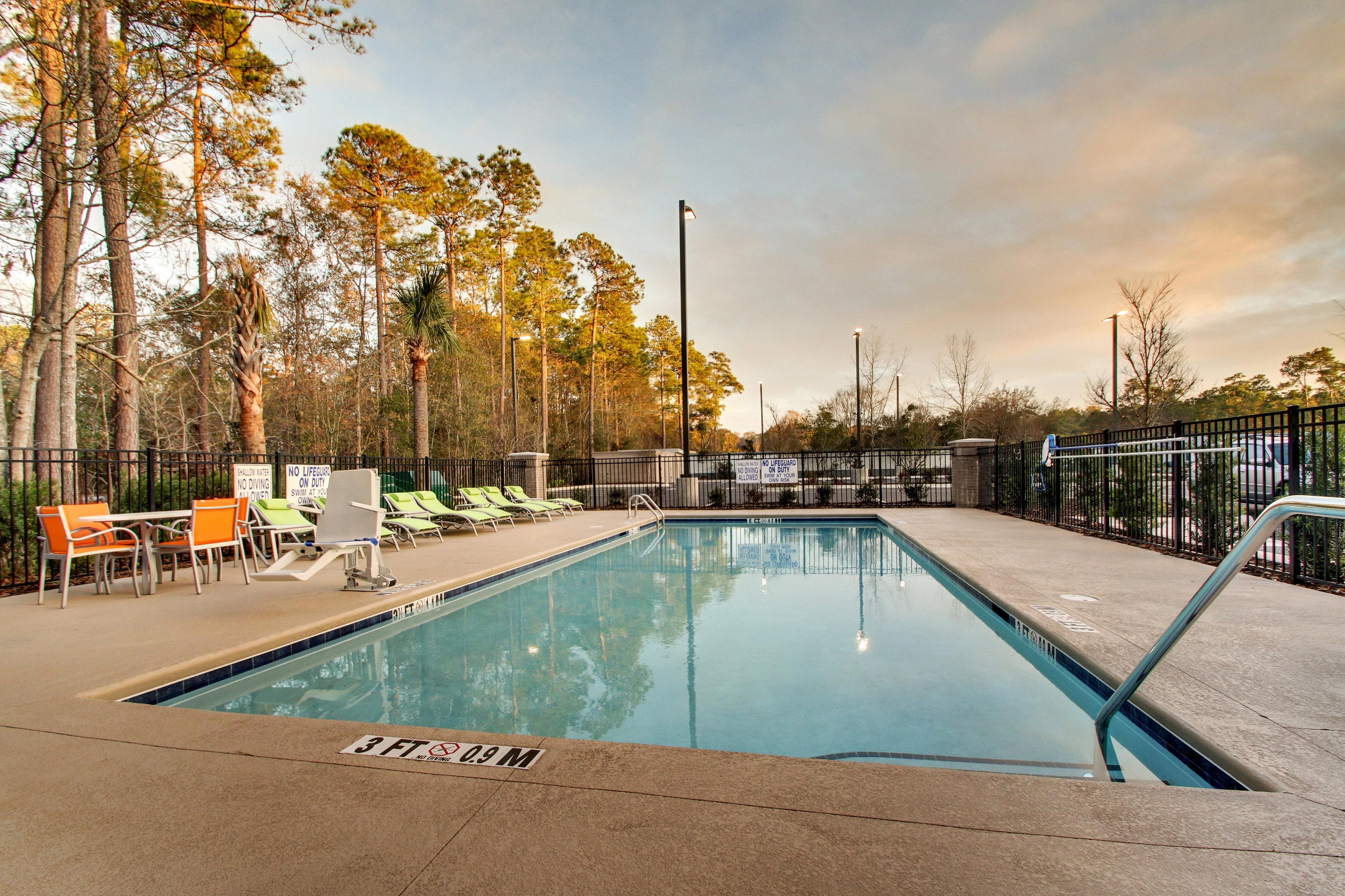 Holiday Inn Express & Suites Charleston Ne Mt Pleasant Us17 By Ihg Mount Pleasant Exteriér fotografie